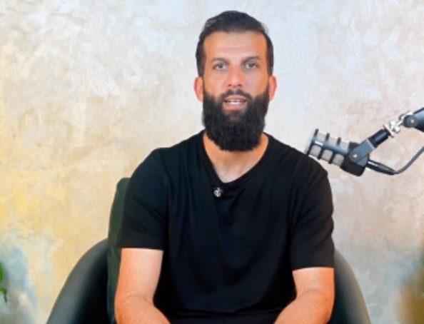 Moeen Ali Hair Transplant